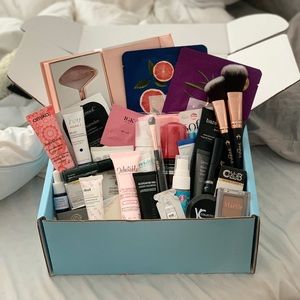 Brand New Sephora Make Up Beauty Box Sampler